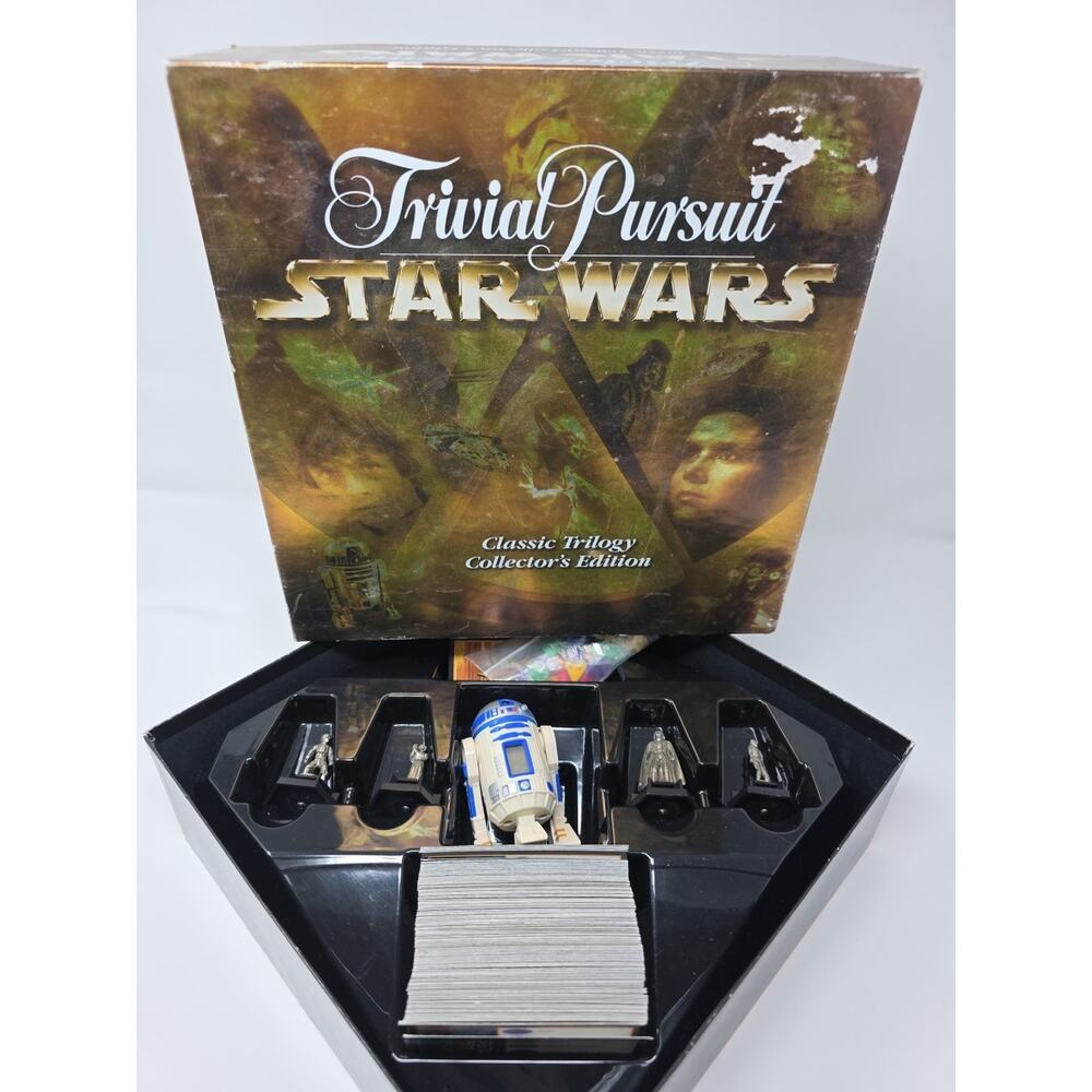 Trivial Pursuit Star Wars Classic Trilogy COMPLETE 1997 Trivia R2D2 WORKS